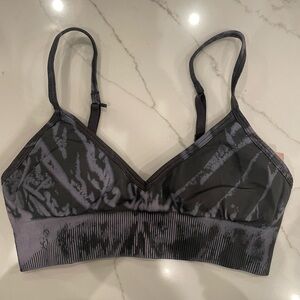 Lululemon Ebb to Stretch Bra Size 8